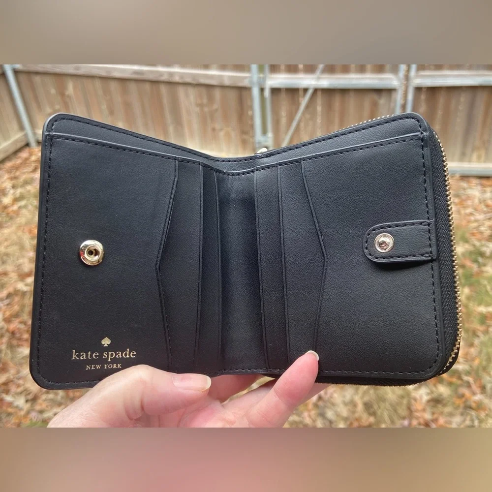 Kate Spade Black Saffiano Leather Stacie BiFold Zip Around Wallet Corporate Chic